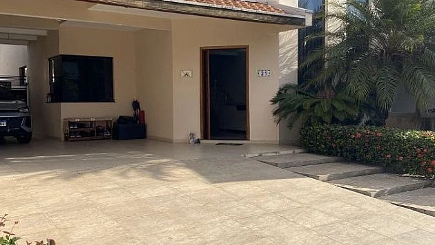 Sobrado Campos do Conde 220m2 com Quintal Casa Alto Padrão