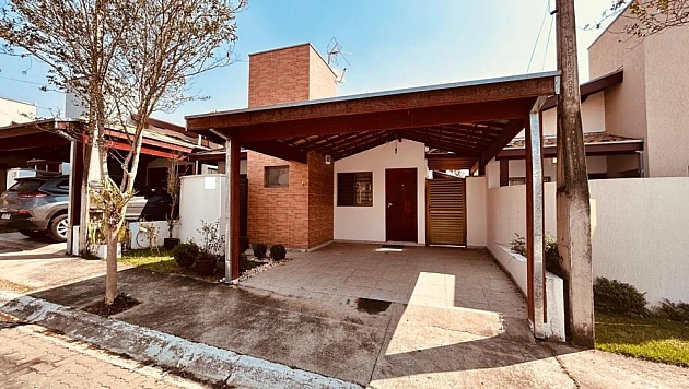 Casa em Condominio Casa em Condomínio